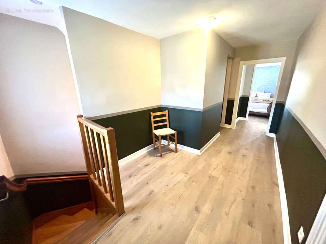 Maison à LES SALLES