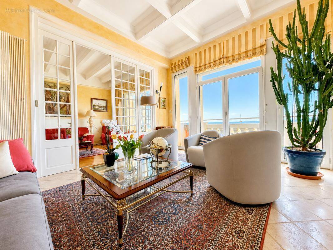 Appartement à LES SABLES-D'OLONNE