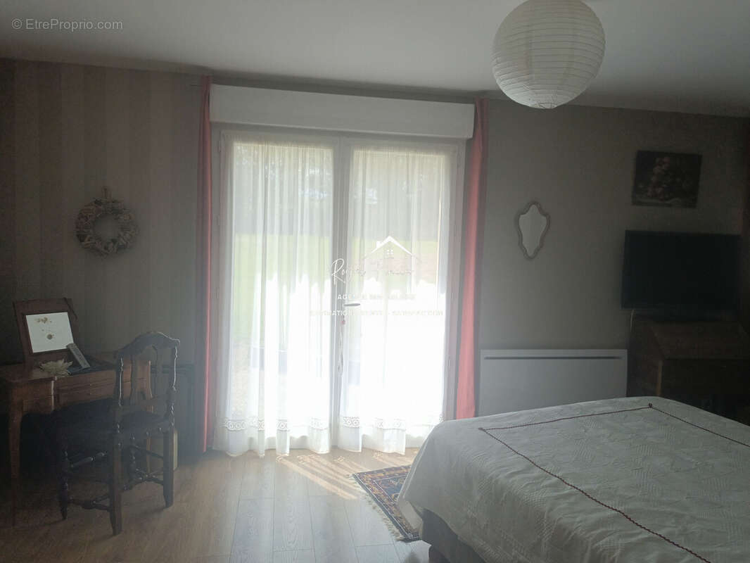 Maison à CHATELLERAULT