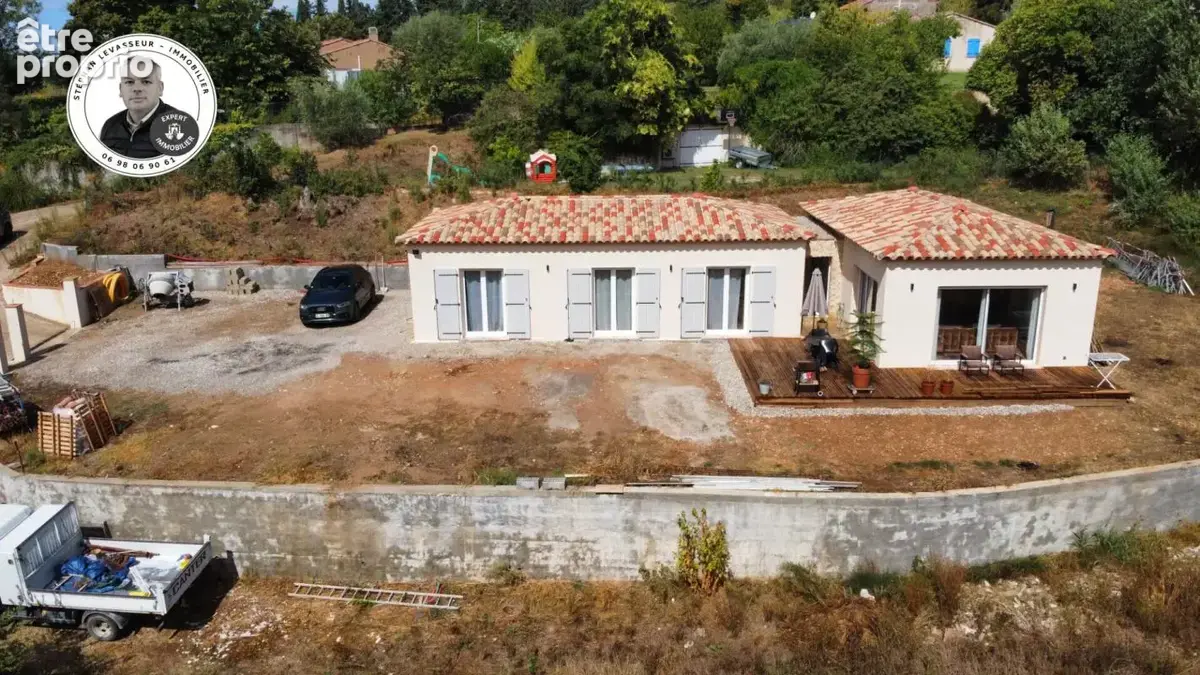 Villa Villecroze 5 pièce(s) 115.90 m2 - photo 2