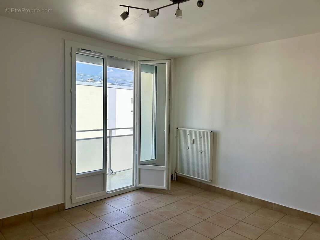 Appartement à MONTELIMAR