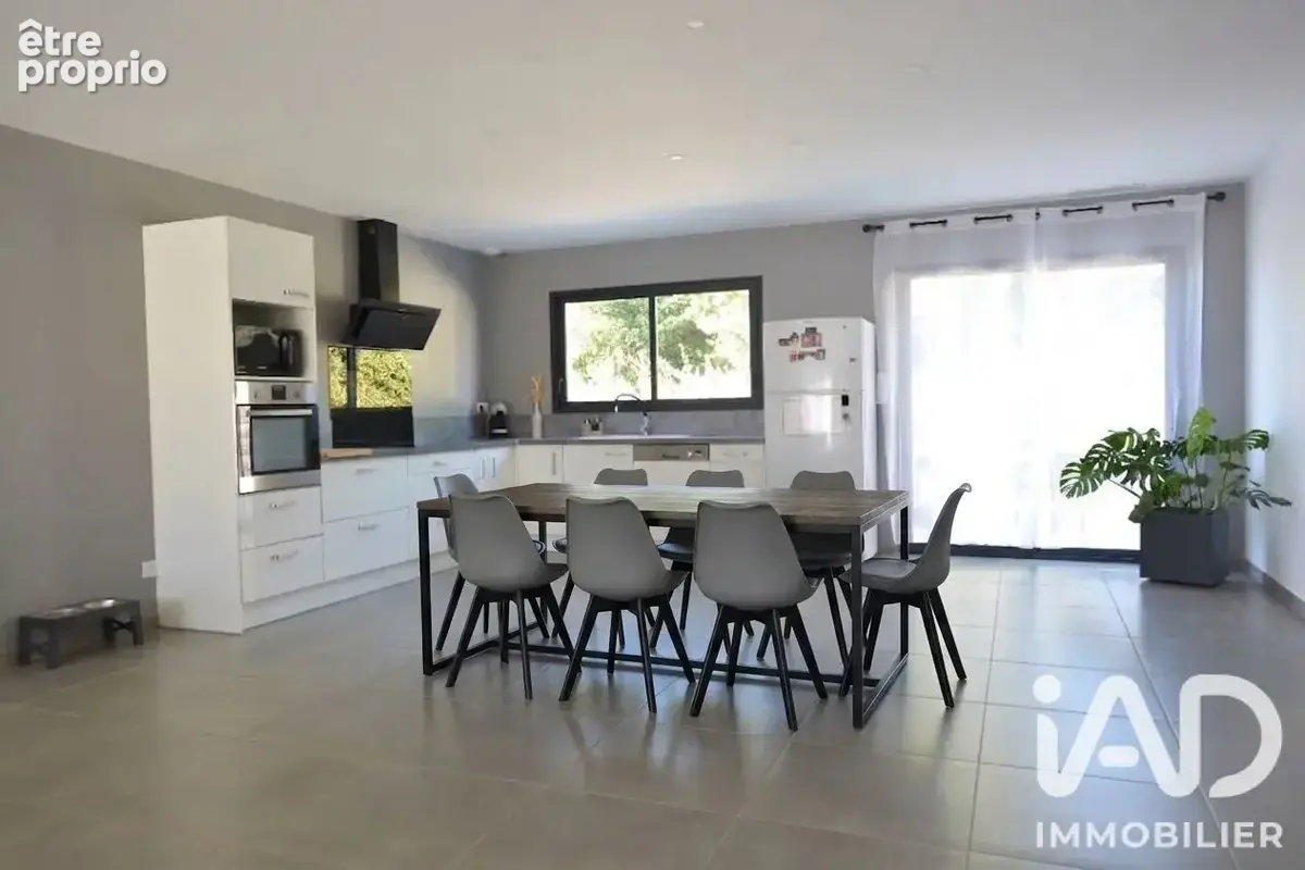 Photo 1 - Maison à ORNAISONS