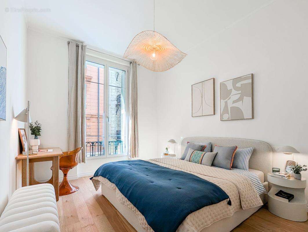 Appartement à AURIBEAU-SUR-SIAGNE