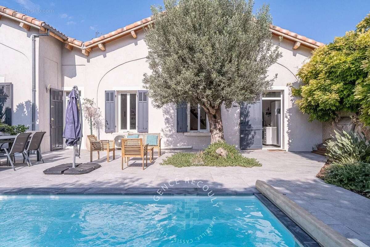 Maison à MARSEILLE-8E