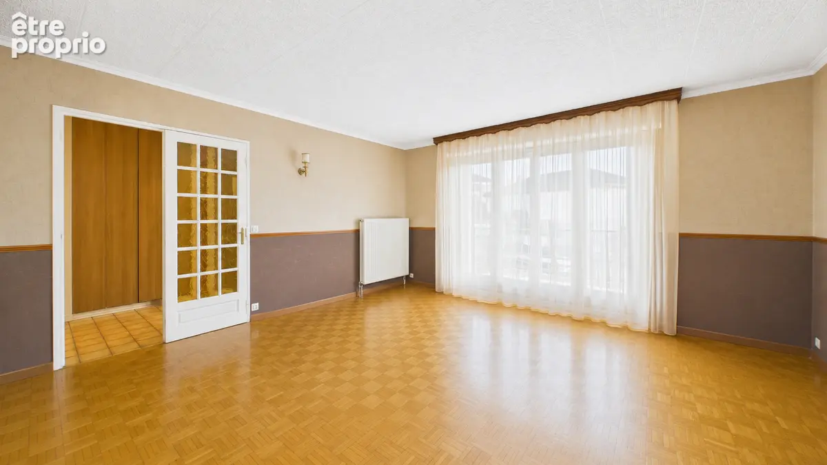 Pavillon 8 pièces - Courcelles Chaussy - 160 m2 - 5 chambres - véranda - photo 5