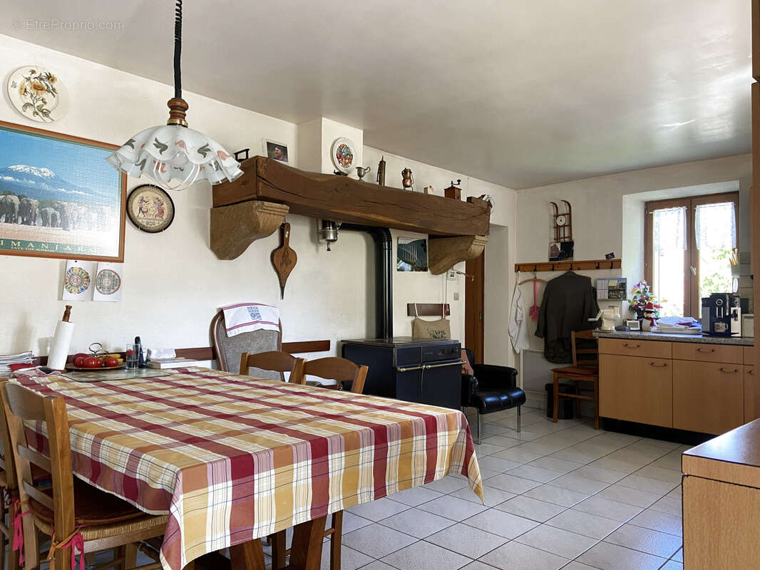 Maison à LOISIEUX