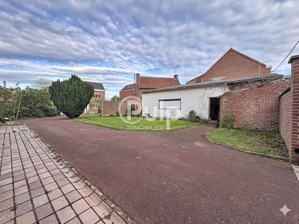 Maison à BAUVIN