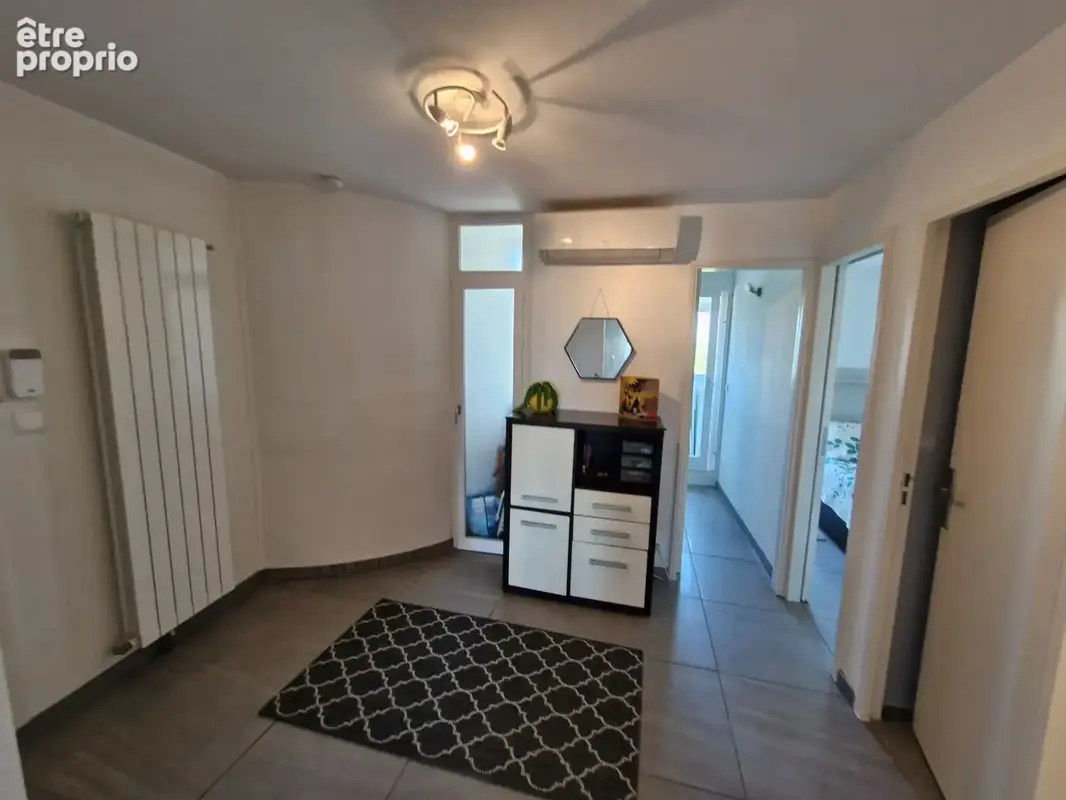 Magnifique appartement entierement rénové vue dégagée avec garage - photo 5