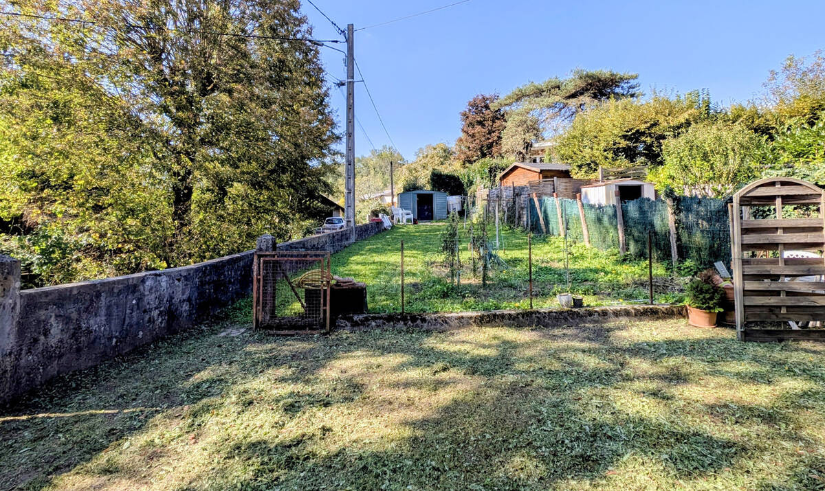 Appartement à CHATILLON-LA-PALUD