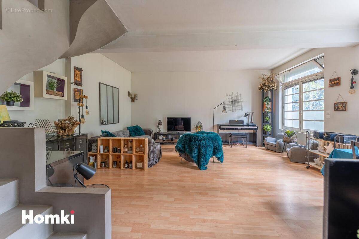 Appartement à BORDEAUX
