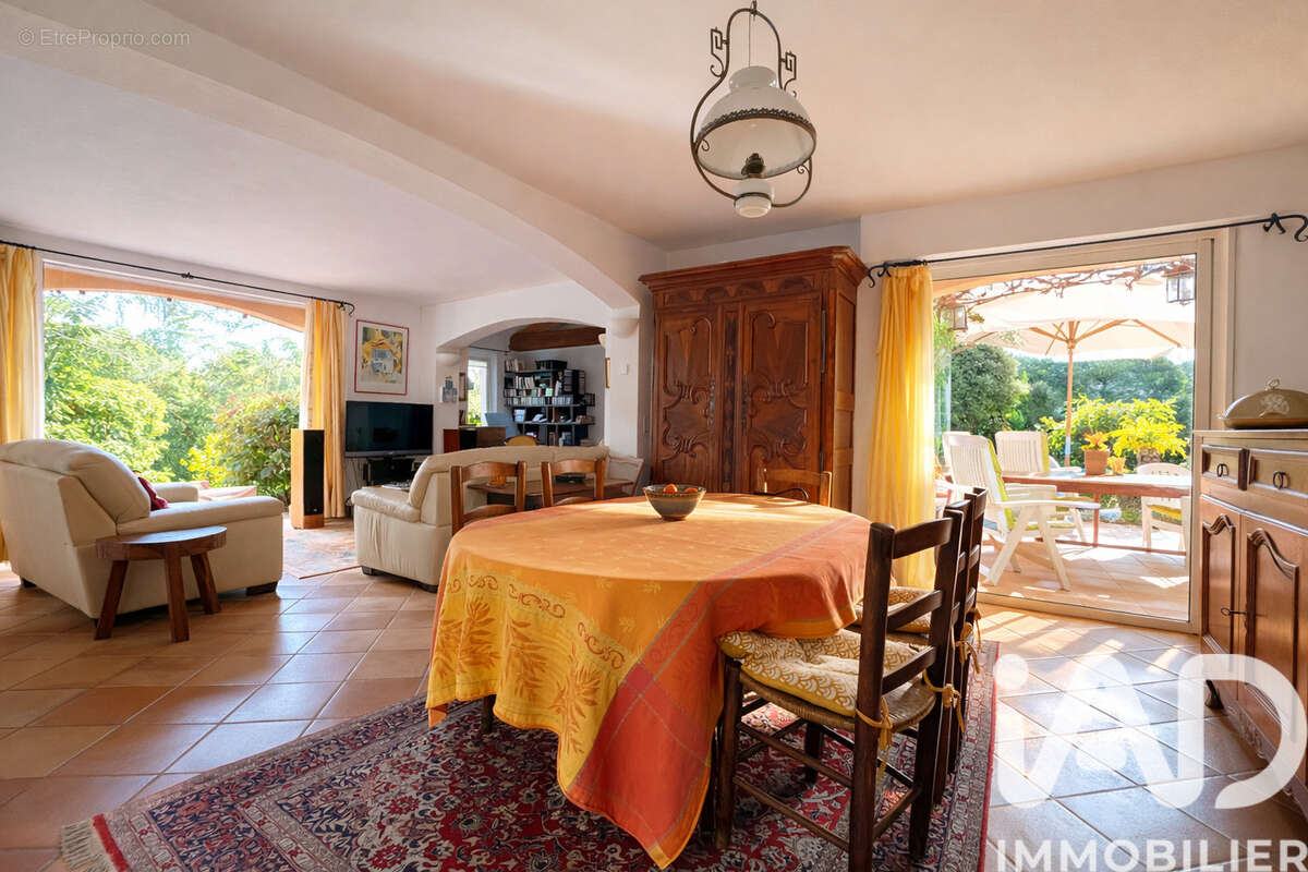 Photo 5 - Maison à SAINT-RAPHAEL