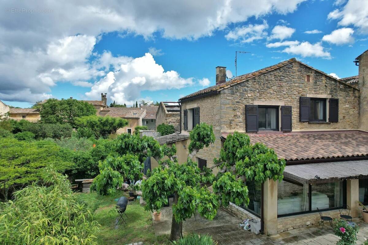 Maison à UZES