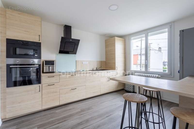 Maison à BELLERIVE-SUR-ALLIER