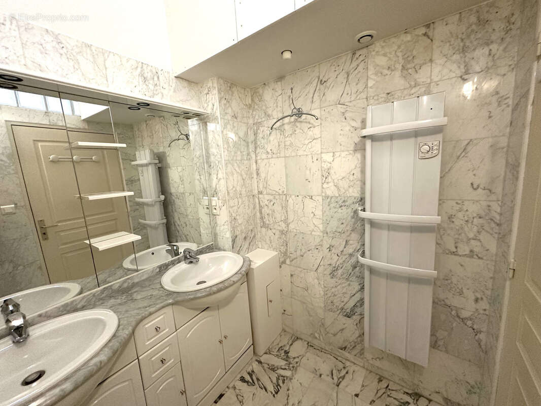 Appartement duplex centre ville d'Orange - photo 15