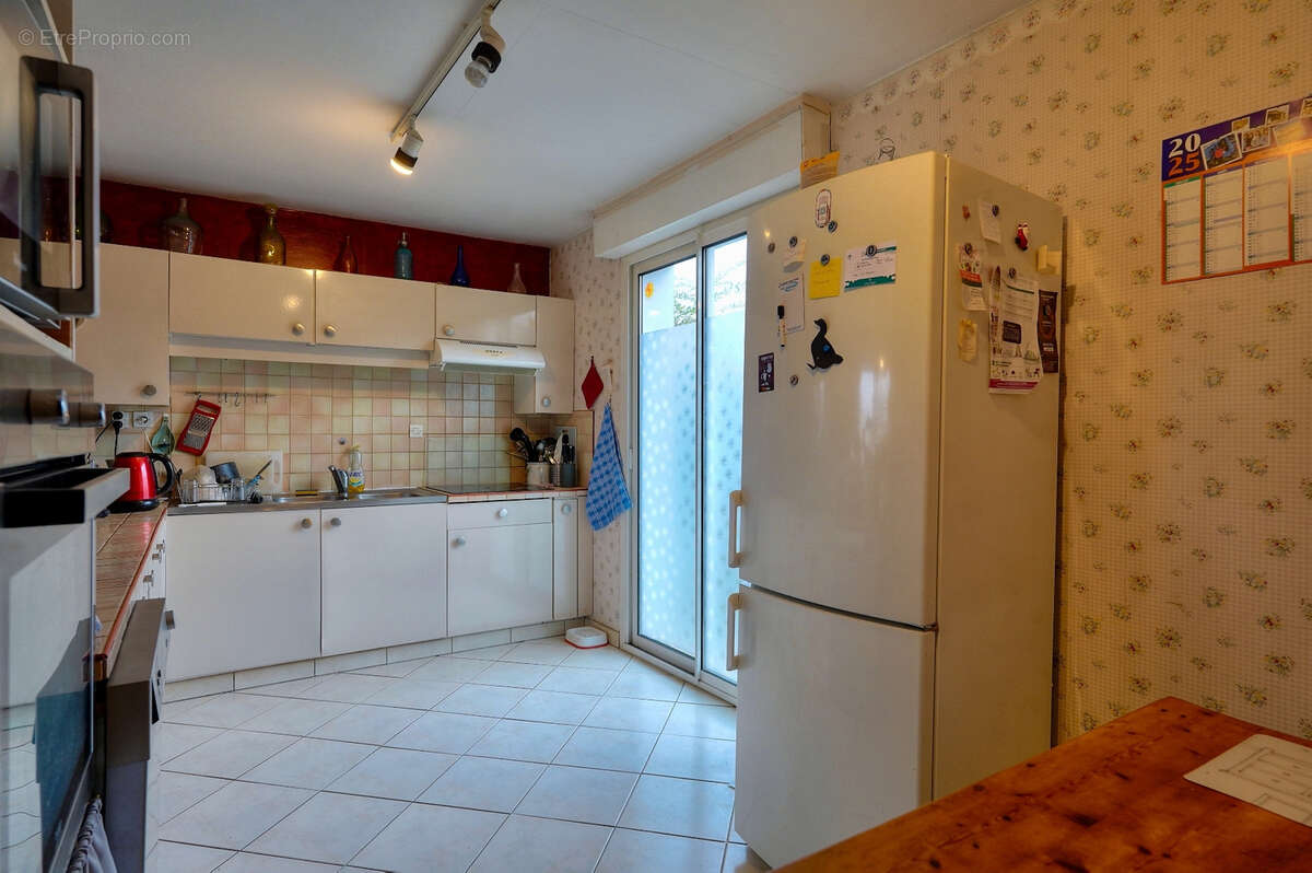 Maison à LA CHAPELLE-SAINT-LAURENT