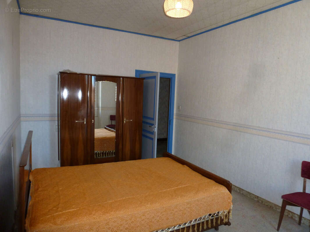 Maison à ROQUEFORT-DES-CORBIERES