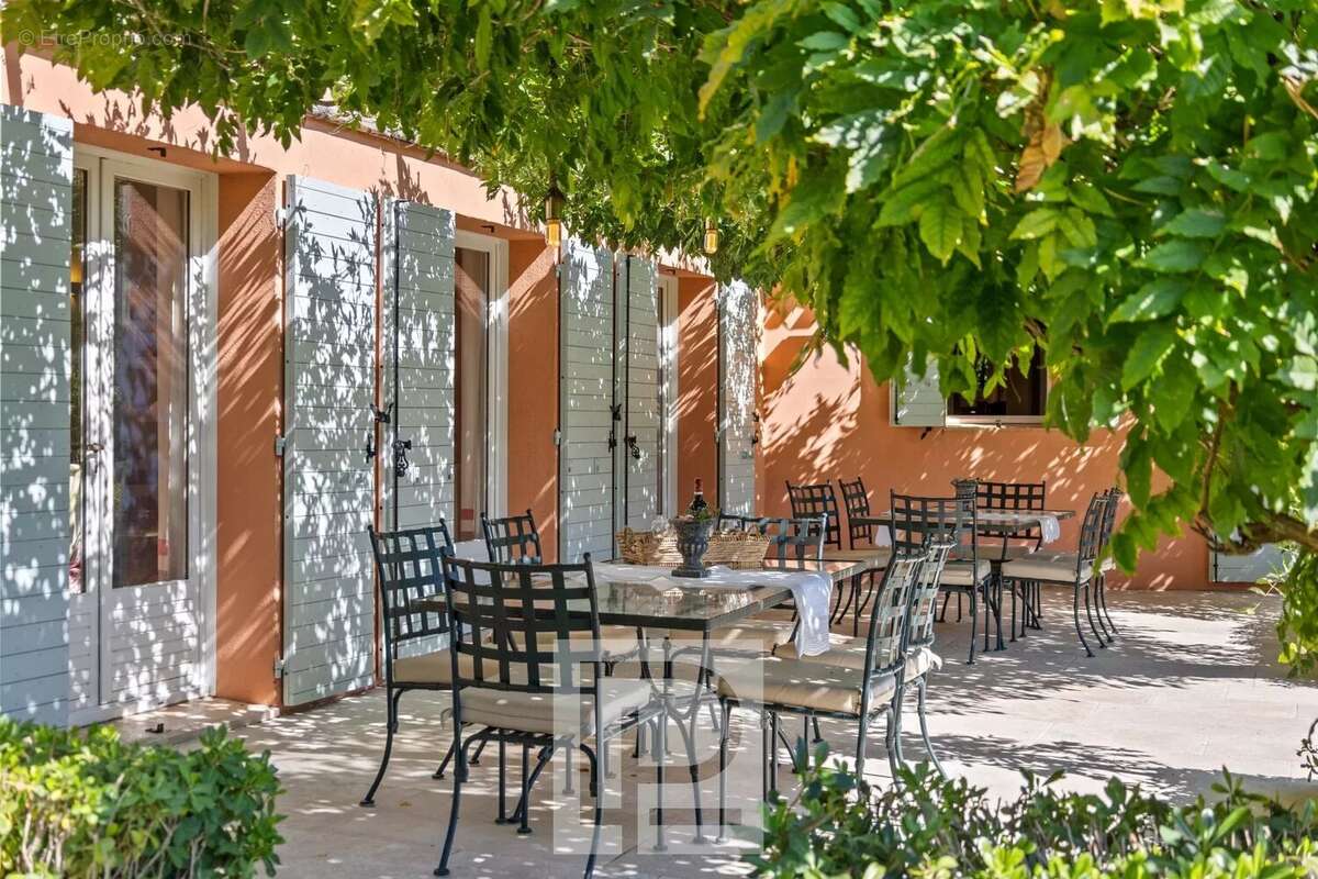 Superbe propriété de charme au calme absolu avec tennis – Aux portes de Mougins - photo 4