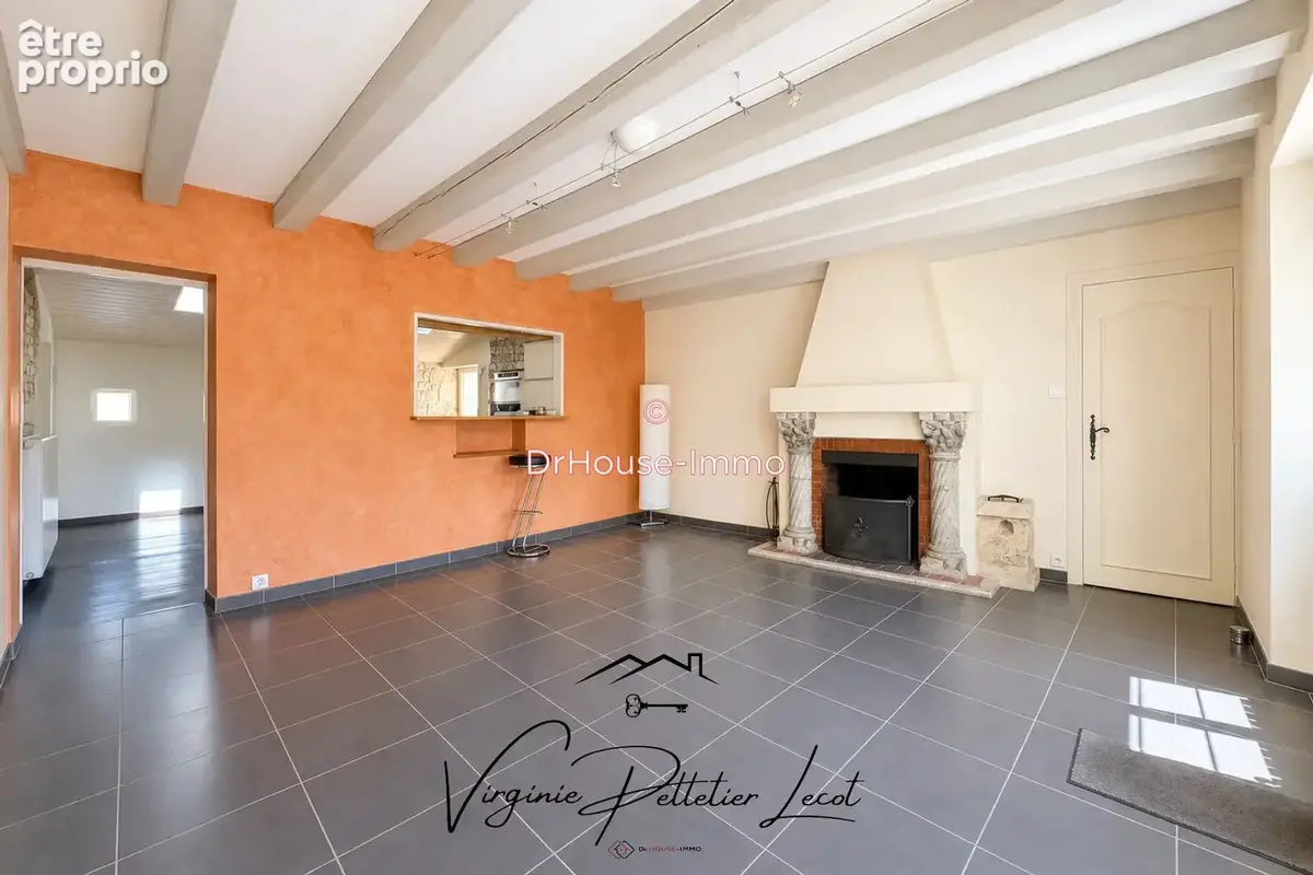 Maison 9 pièces 205 m² à vendre à Fontenay-Le-Comte (85200) - photo 7