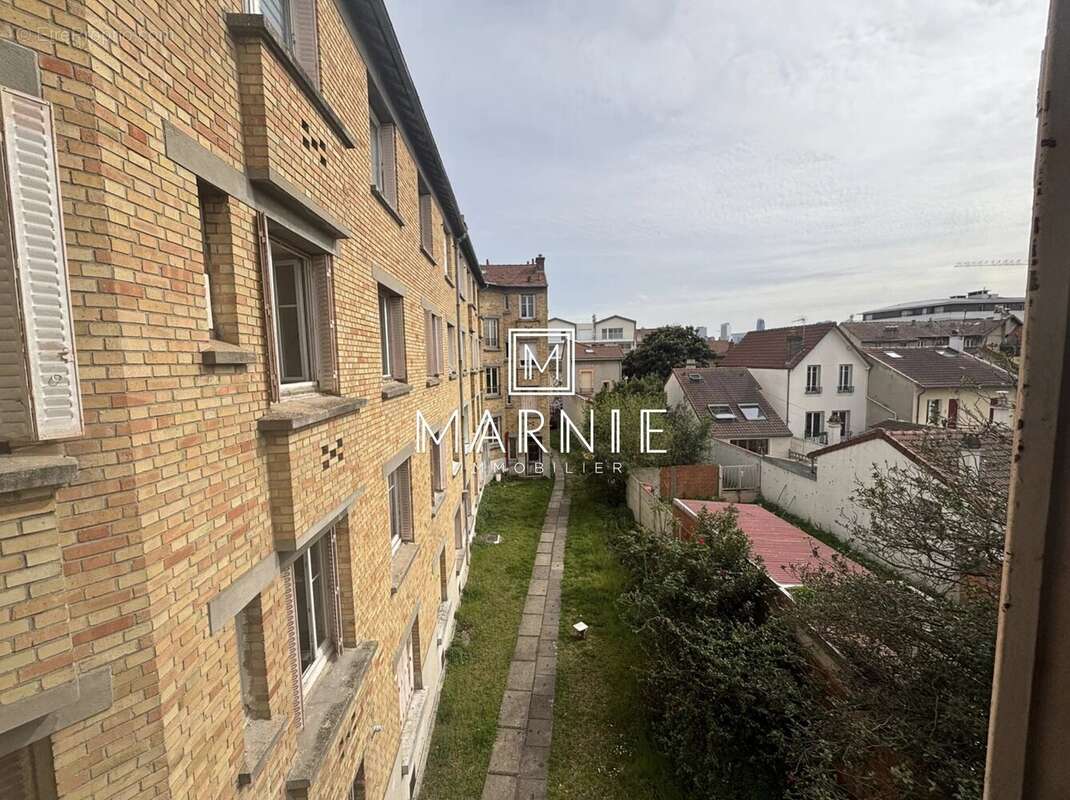 Appartement à COLOMBES