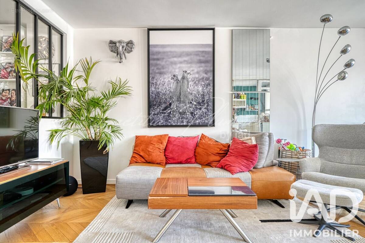 Photo 1 - Appartement à PARIS-14E