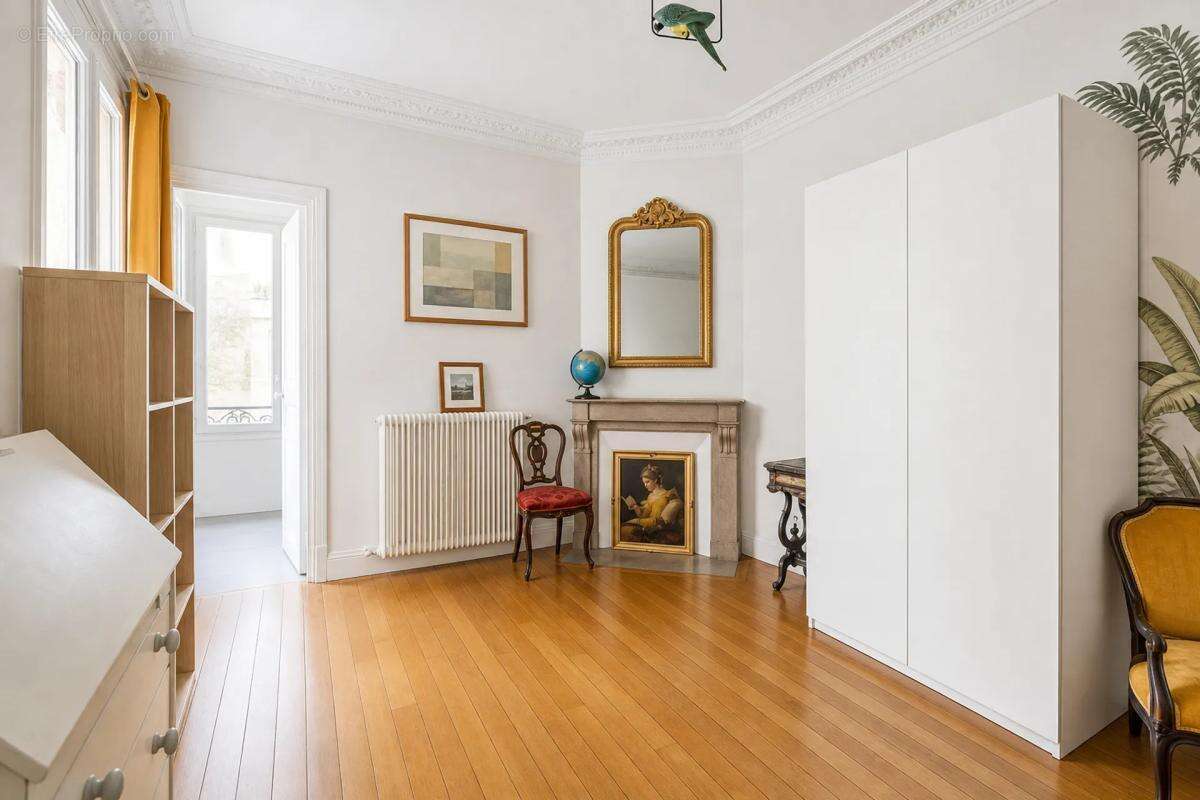 Courbevoie - 3 pièces 68m2, balcon - photo 12