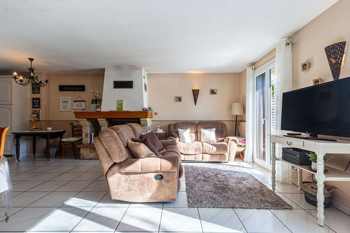 Maison à POISY