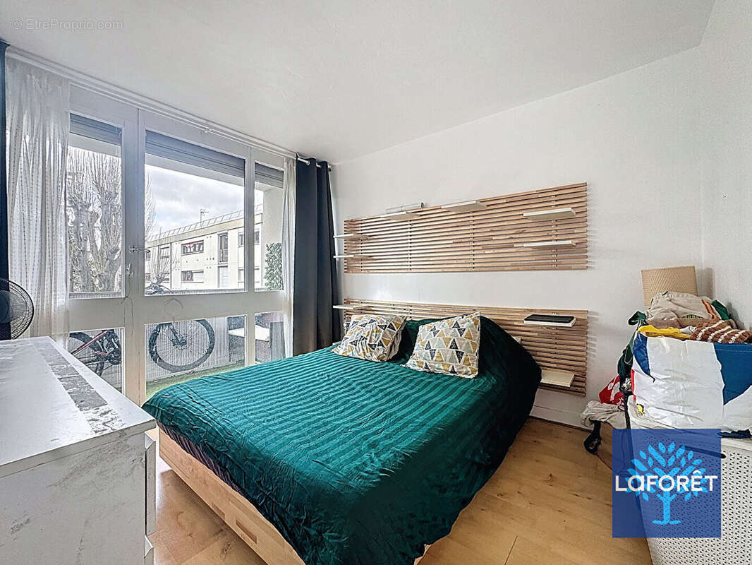 Appartement à CHILLY-MAZARIN