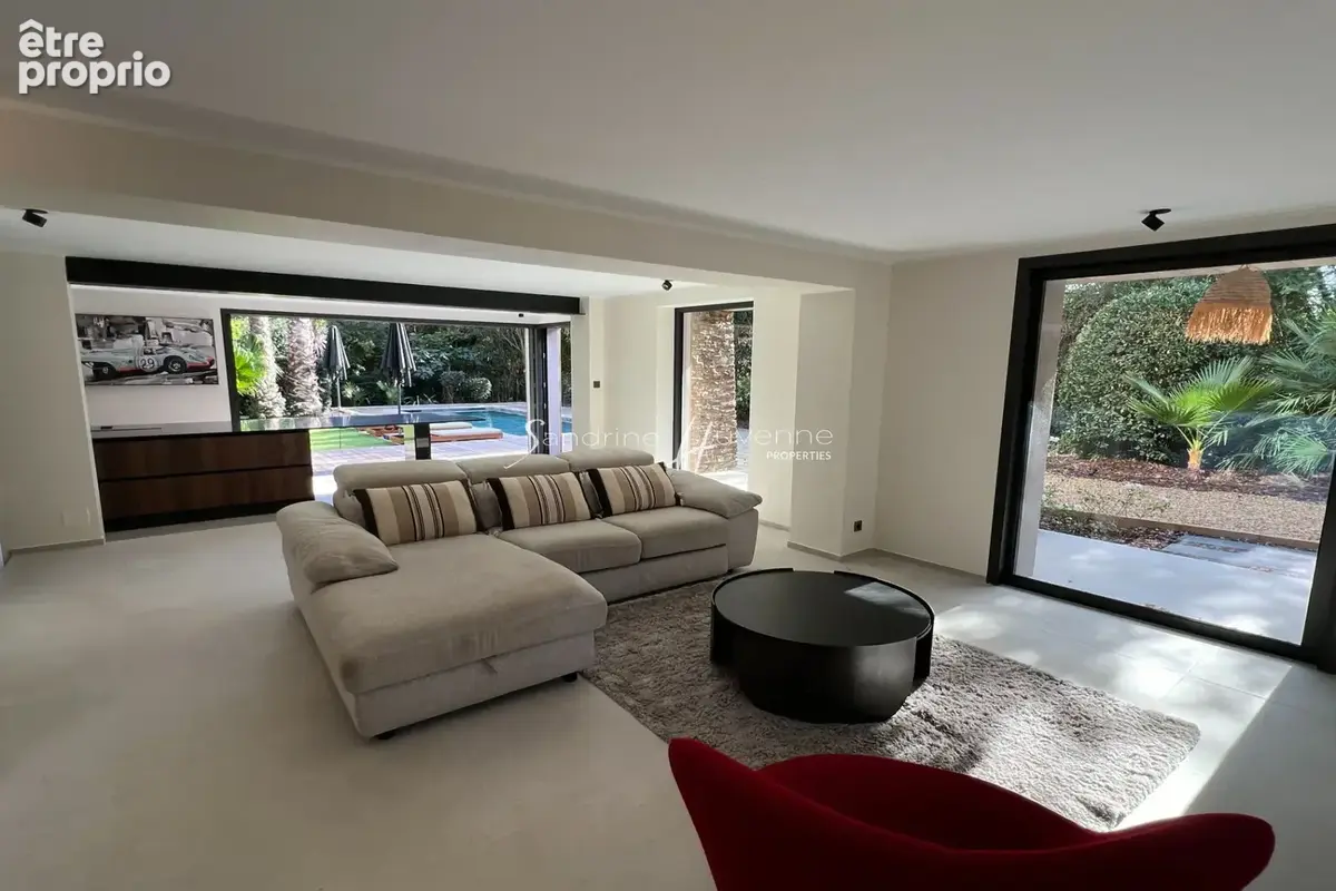 Maison 5 pièces à vendre à La Croix-Valmer (83420) - photo 8