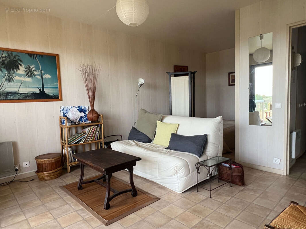 Appartement à VAUX-SUR-MER