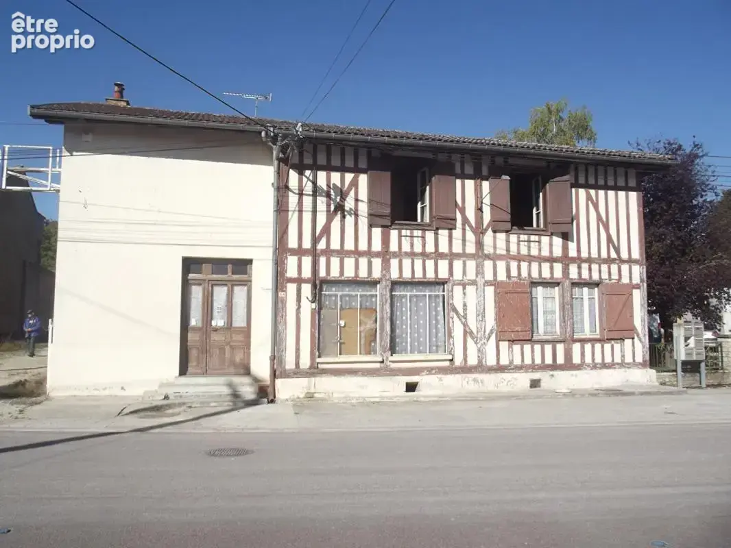 Maison à CHAVANGES