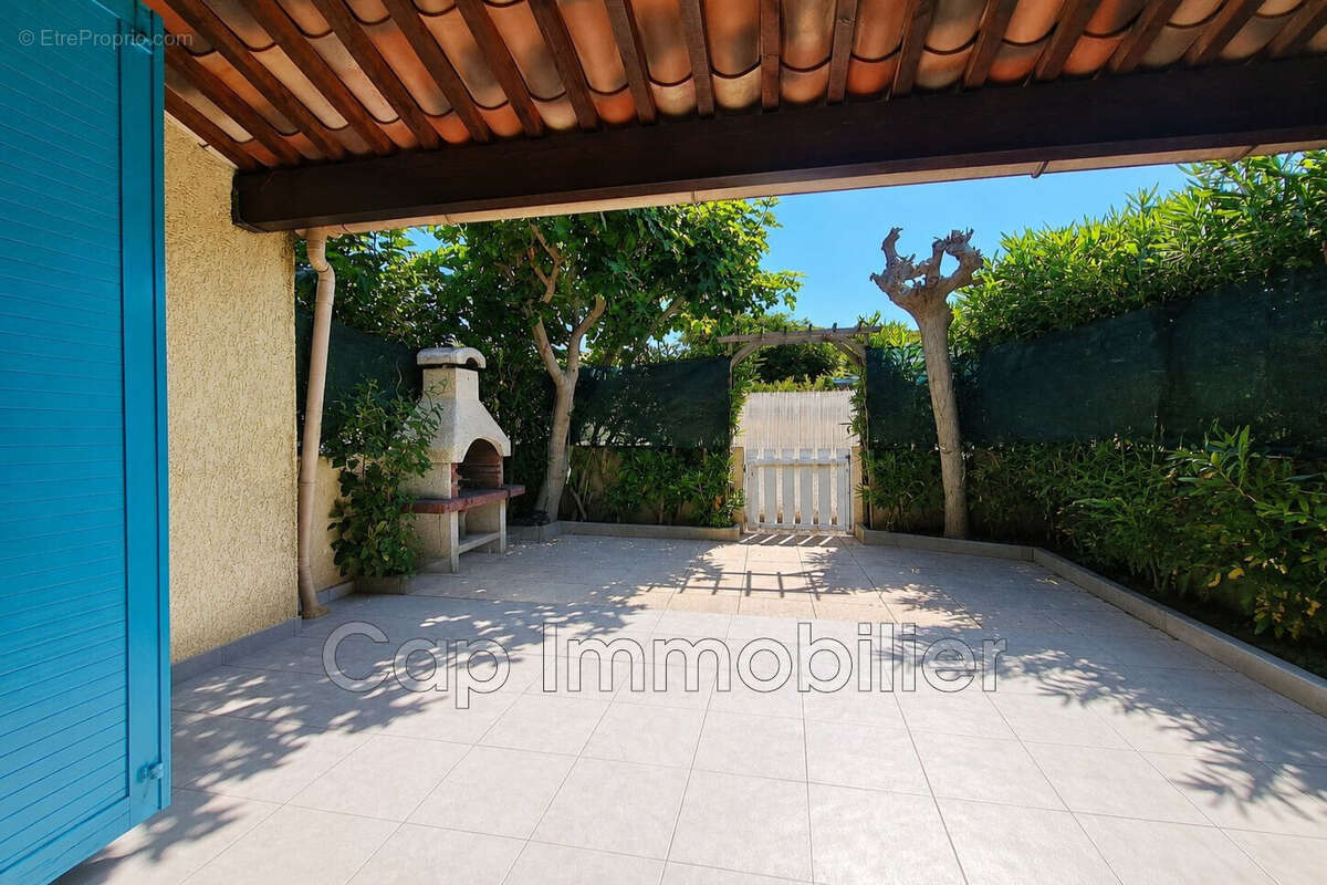 Maison 51 m² à Agde  - photo 2