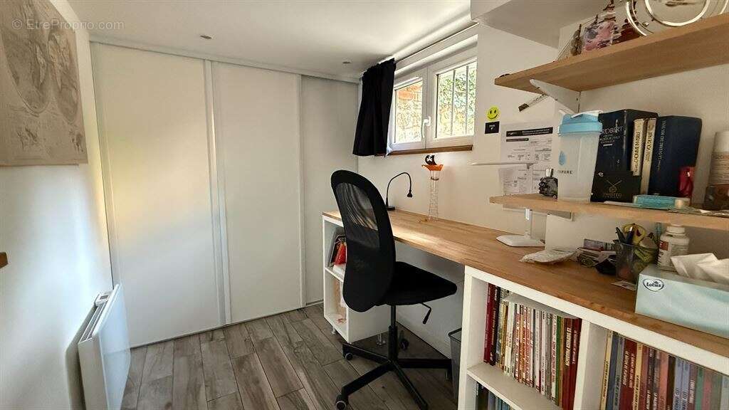 Appartement 62 m² à Clamart  - photo 12