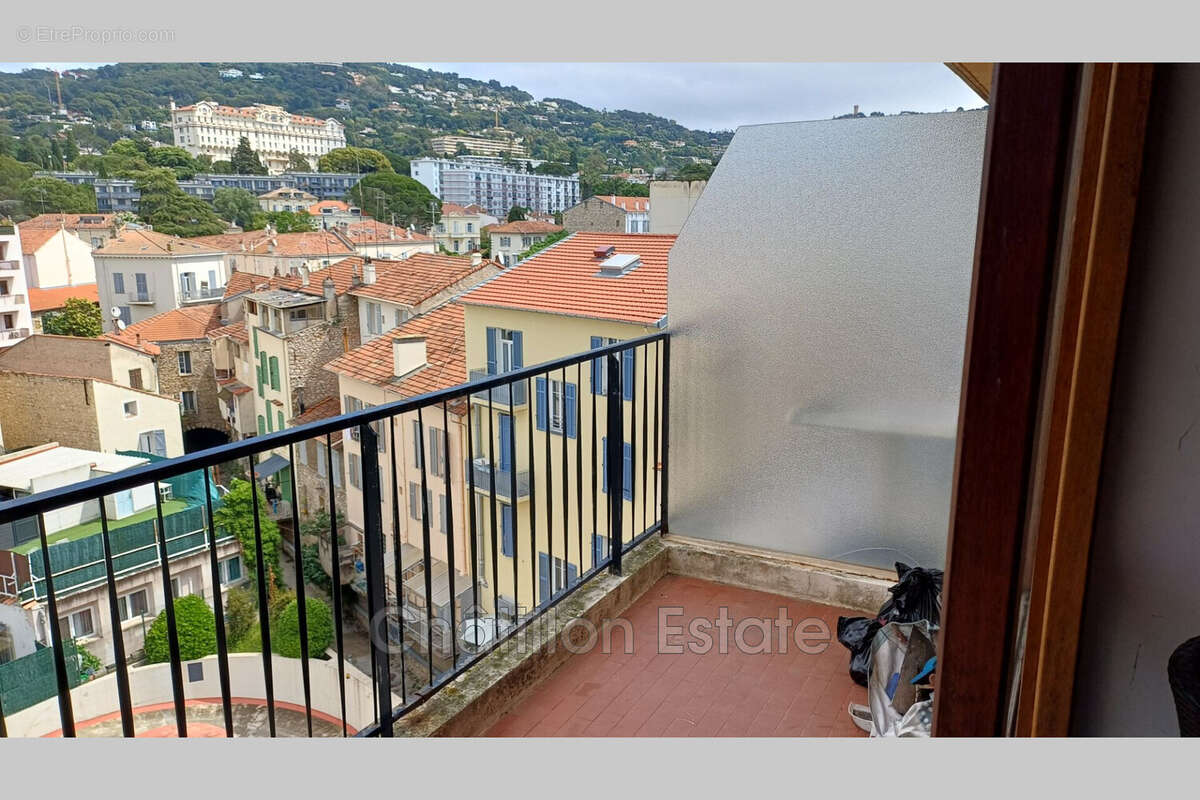 Appartement à CANNES