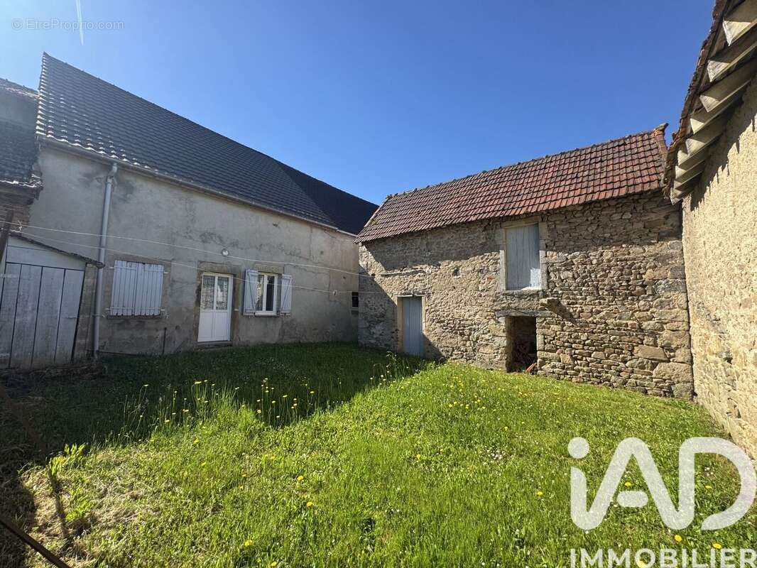 Maison 68 m² à Morey  - photo 7