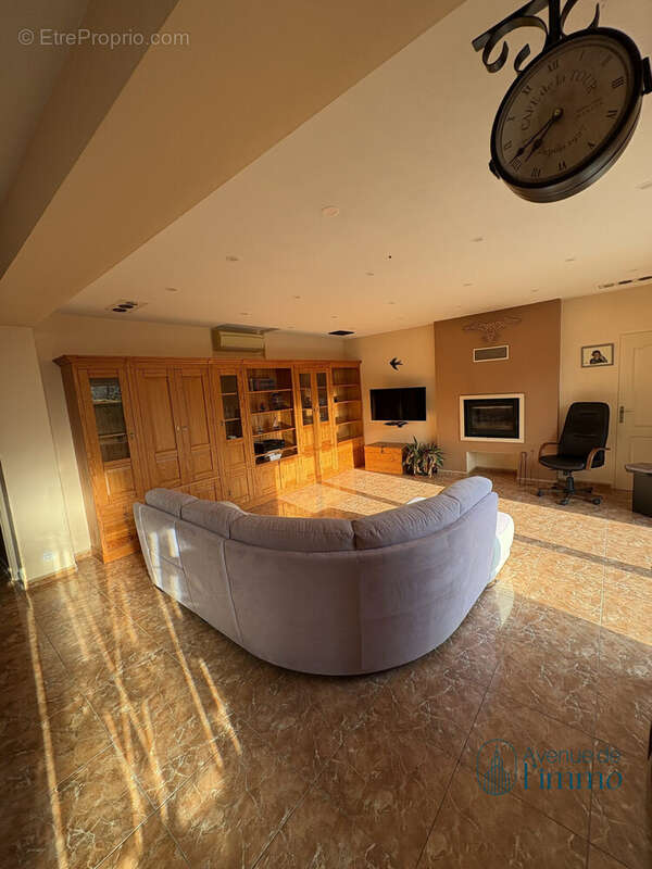 Maison 176 m² à Clere-Sur-Layon  - photo 4