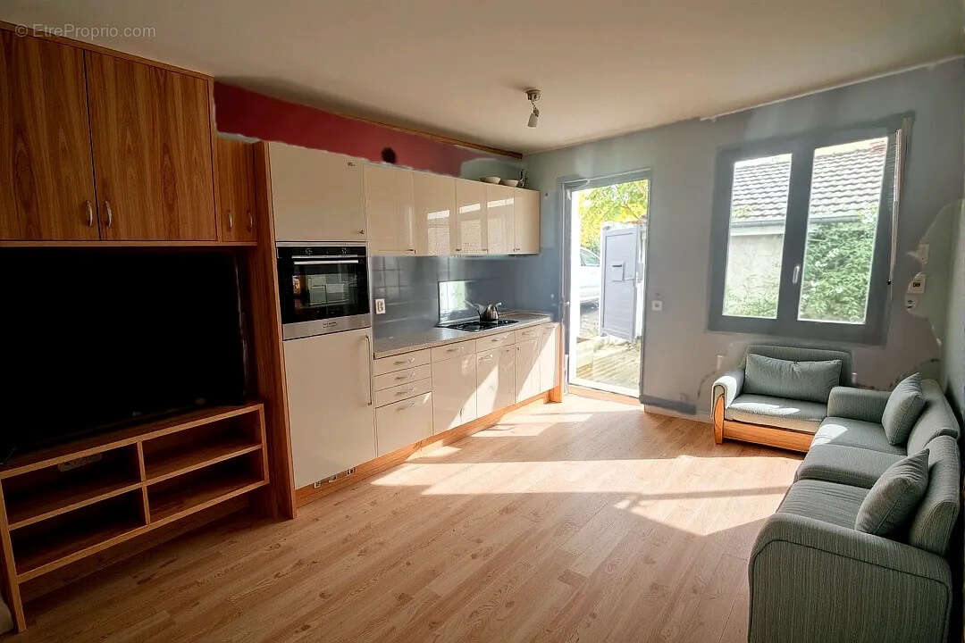 Maison à SAINT-ROMAIN-EN-GAL