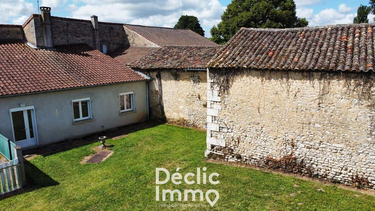 Maison à BALZAC