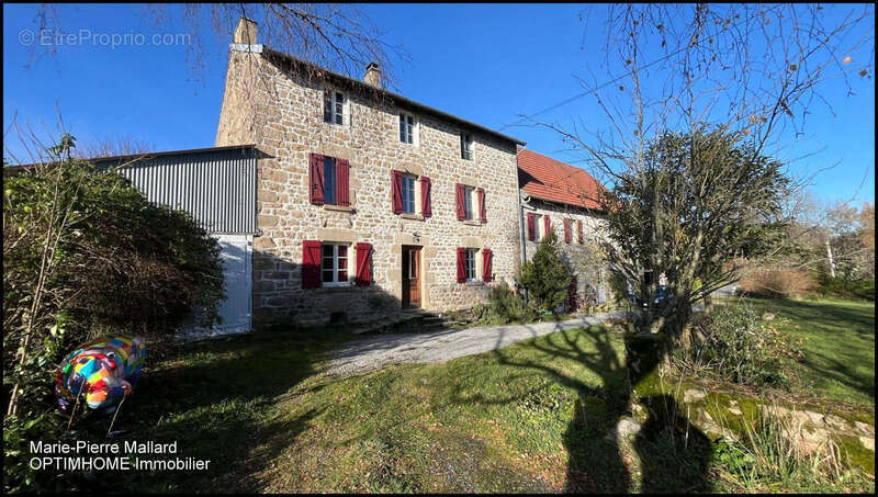 Maison à VALLIERE