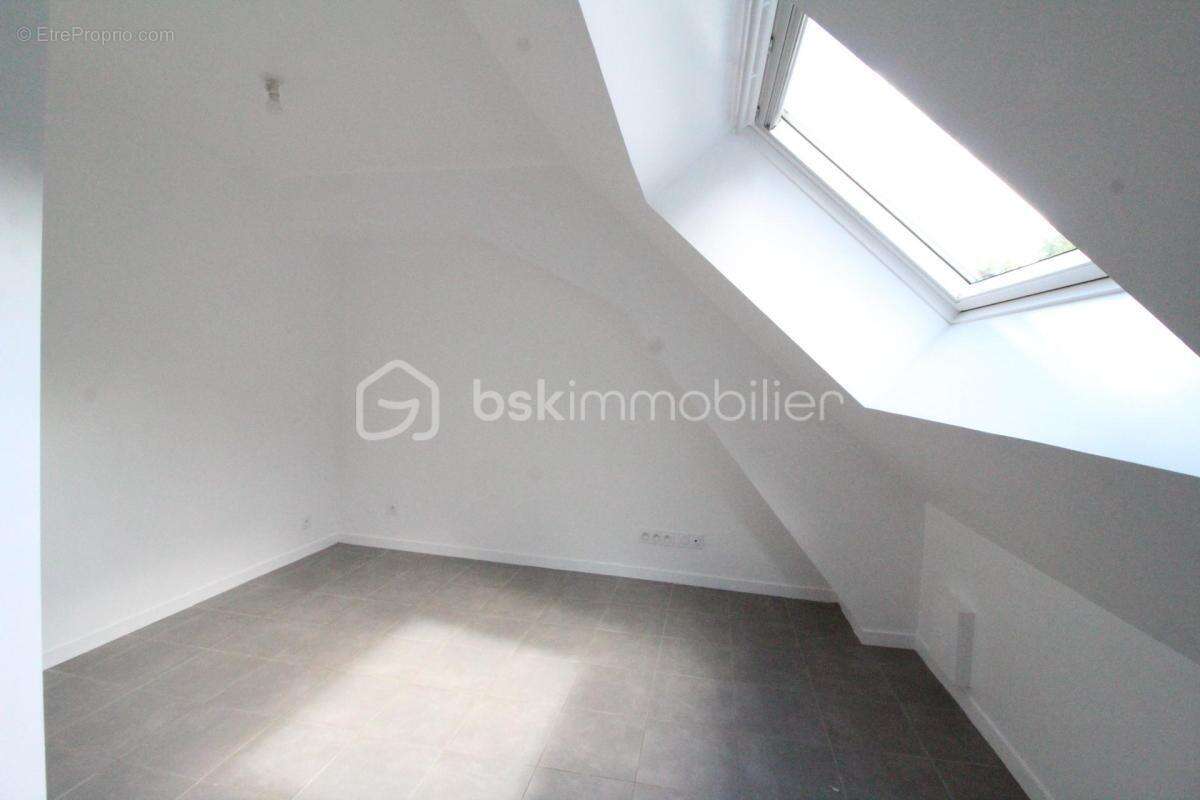 Maison de ville rénovée - photo 7