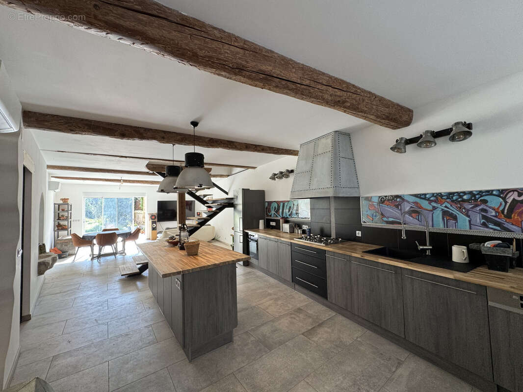 Maison à NEVIAN