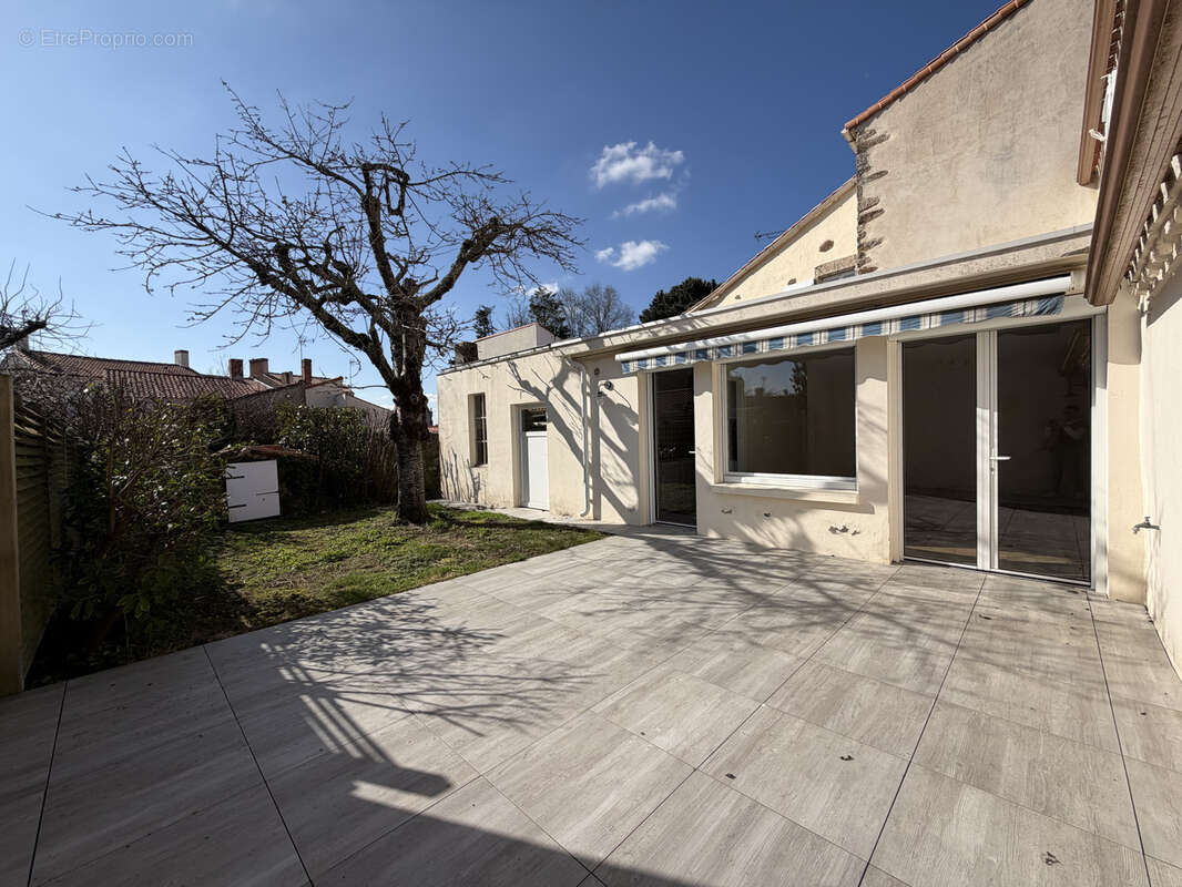 Maison à AIZENAY