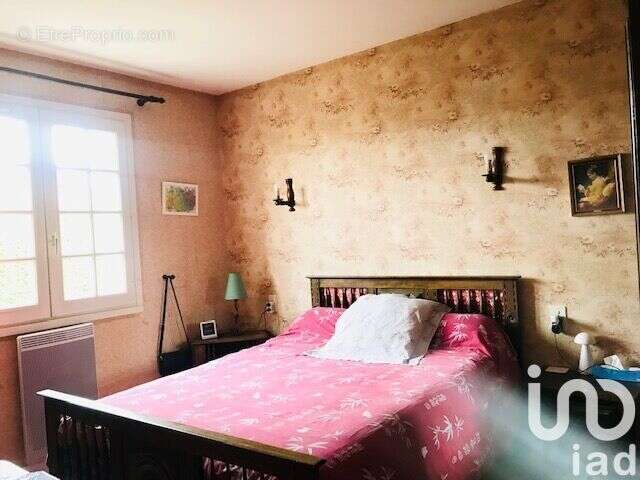 Photo 9 - Maison à CHAMBON-SUR-VOUEIZE