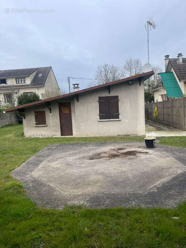 Maison à DAMMARIE-LES-LYS