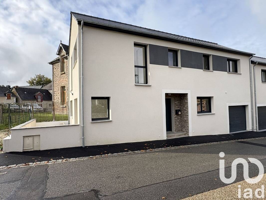 Photo 1 - Maison à CREVIN