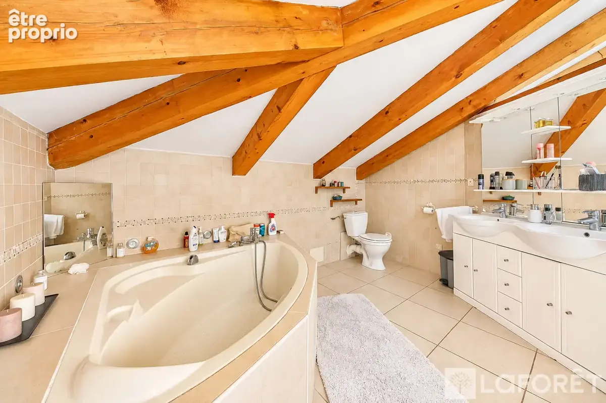Bastia - duplex en dernier etage - 140m² - photo 9