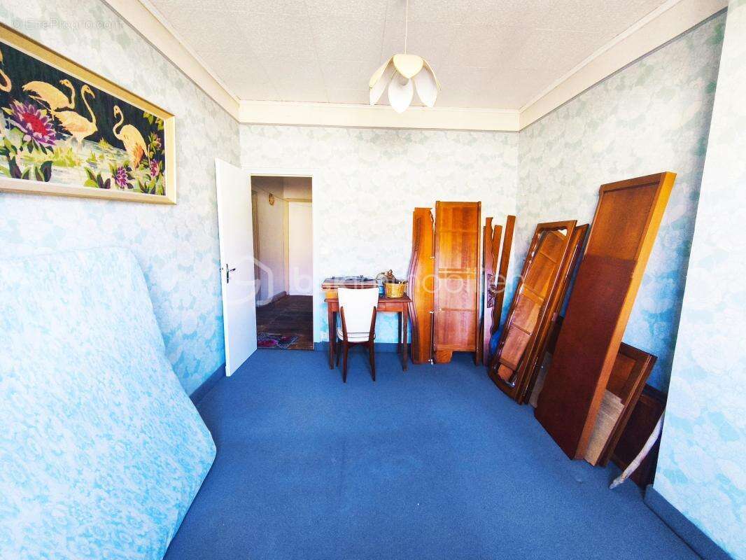 Maison à VIC-FEZENSAC