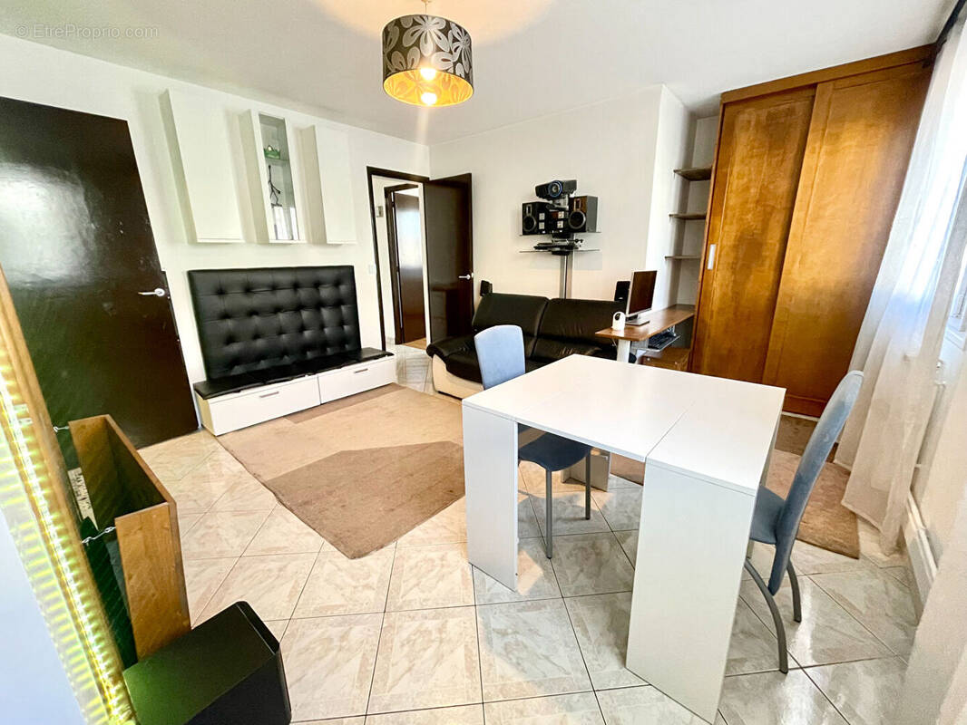 Appartement à BEZONS