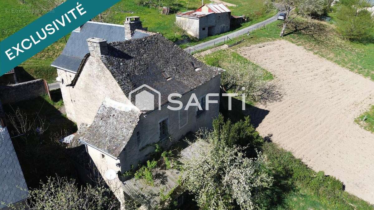 Maison 100 m² à Senergues  - photo 3