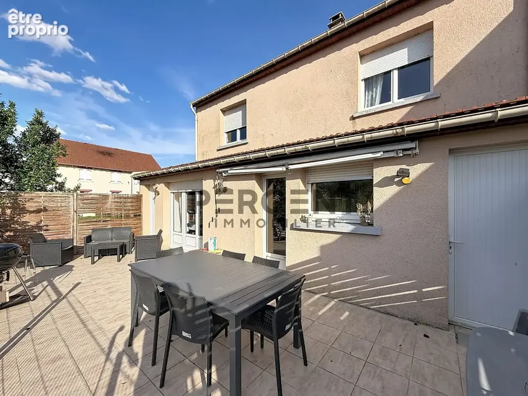 Maison à NOUVION-SUR-MEUSE