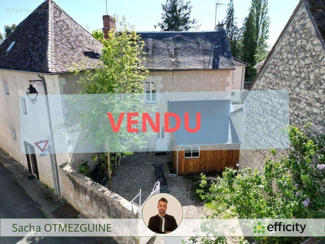 Maison à YZEURES-SUR-CREUSE